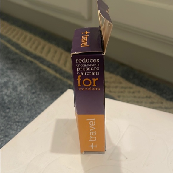 Pluggerz Orange Earplugs for Travel - Picture 4 of 4